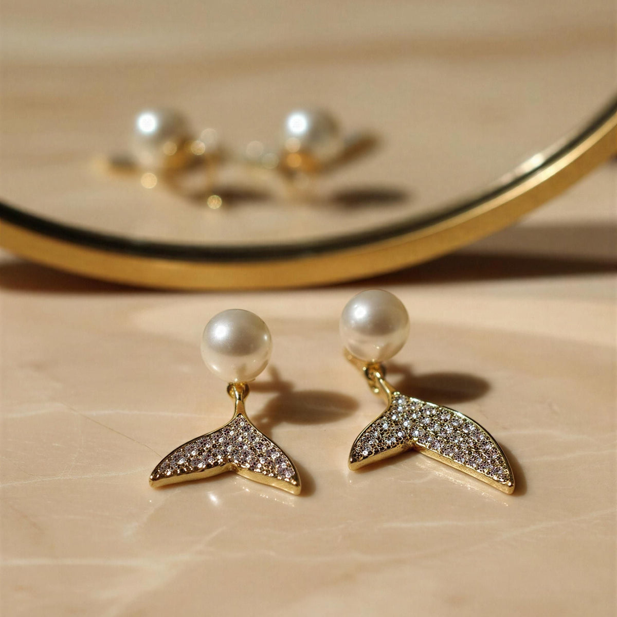 Fishtail Pearl drop earrings