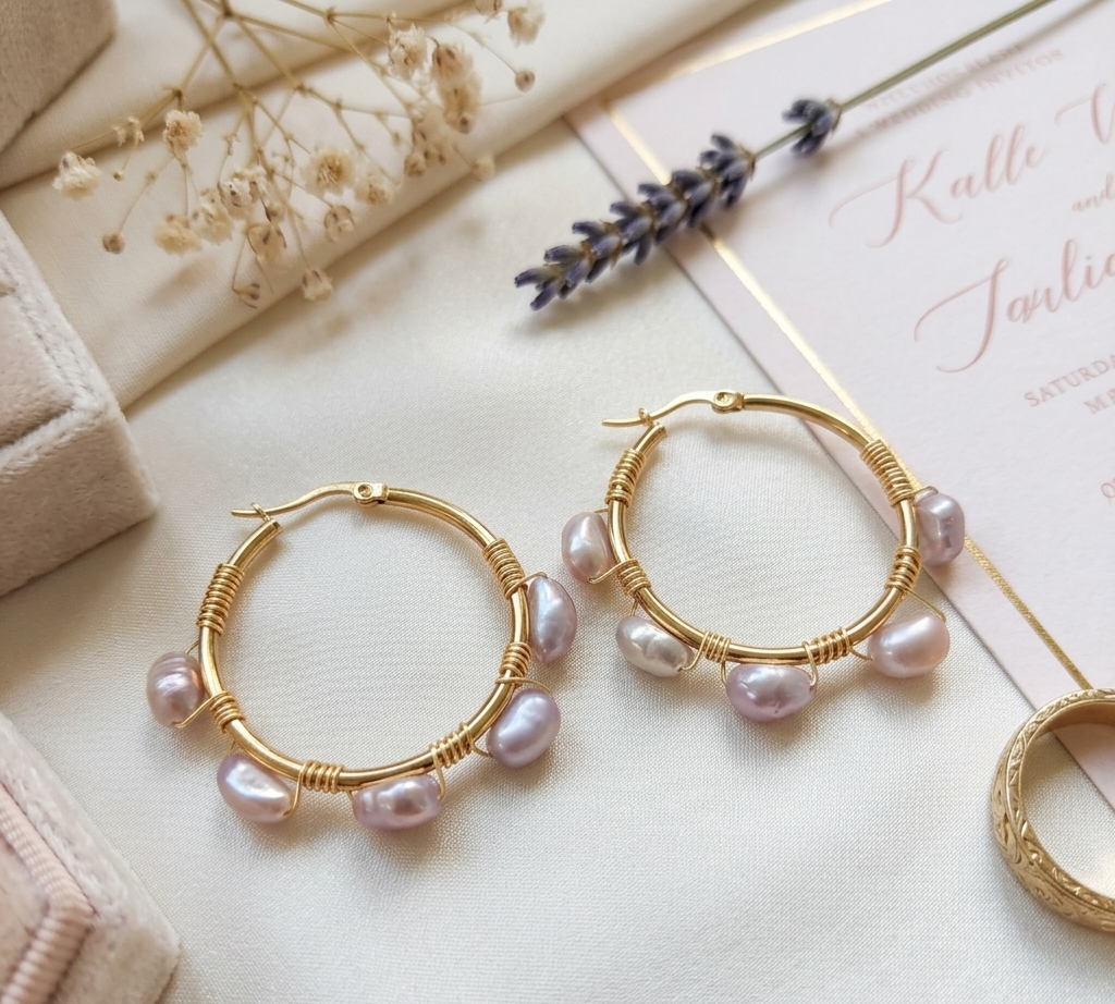 Natural pearls Hoops